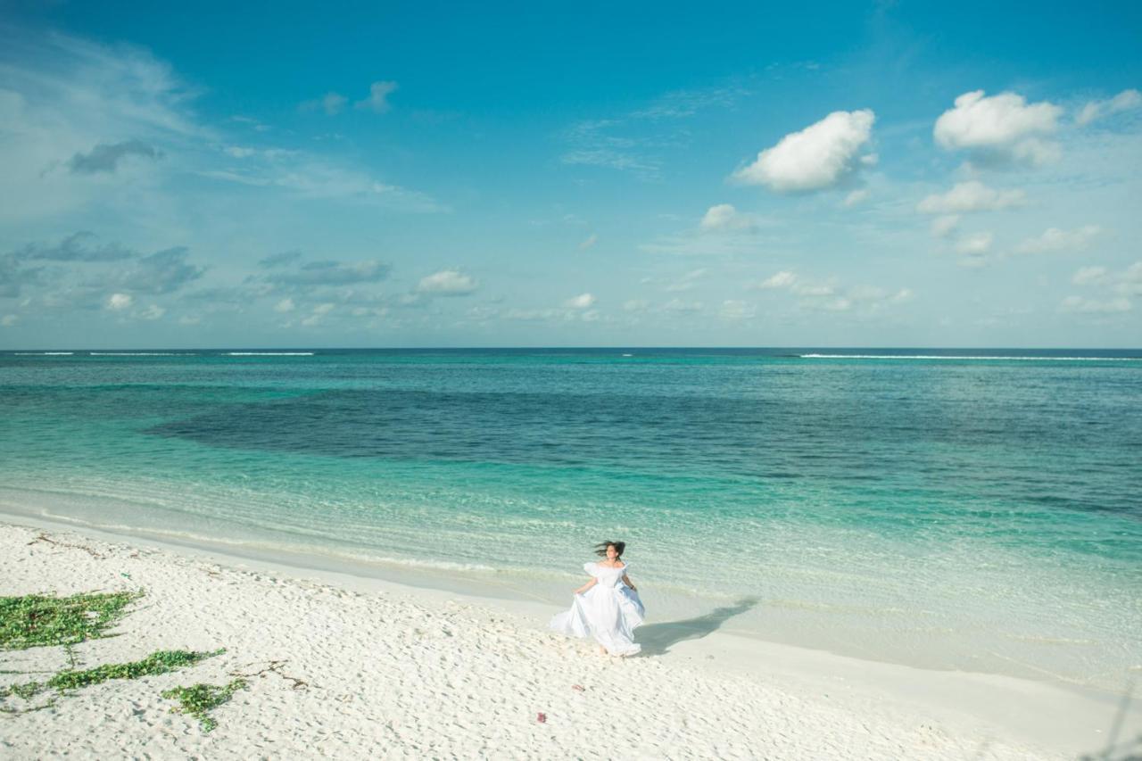 Noomoo Hulhumale Hotel Exterior photo
