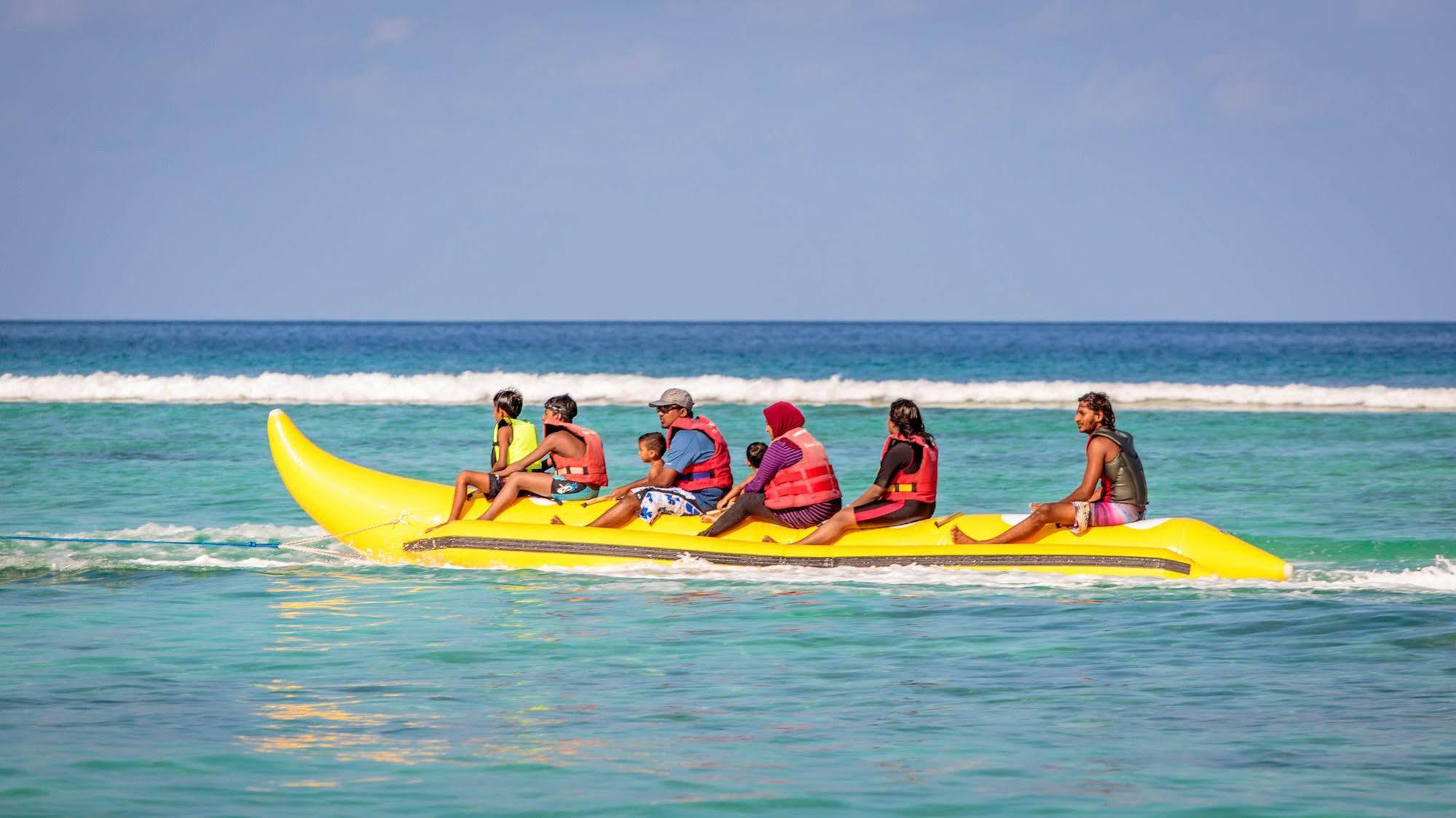Noomoo Hulhumale Hotel Exterior photo